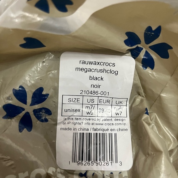 Rauw Alejandro Crocs MegaCrushClog - Picture 7 of 7